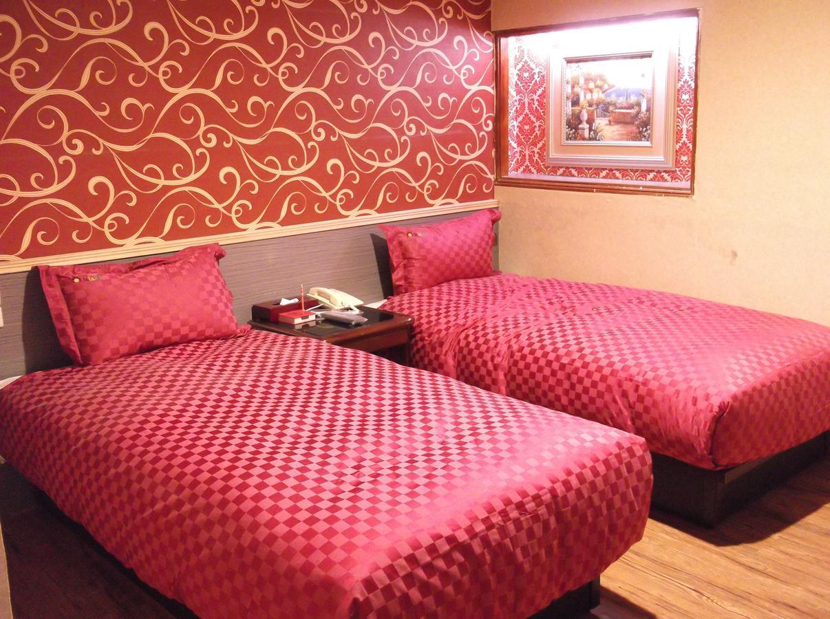 Bin Cheng Hotel Yilan Exterior photo